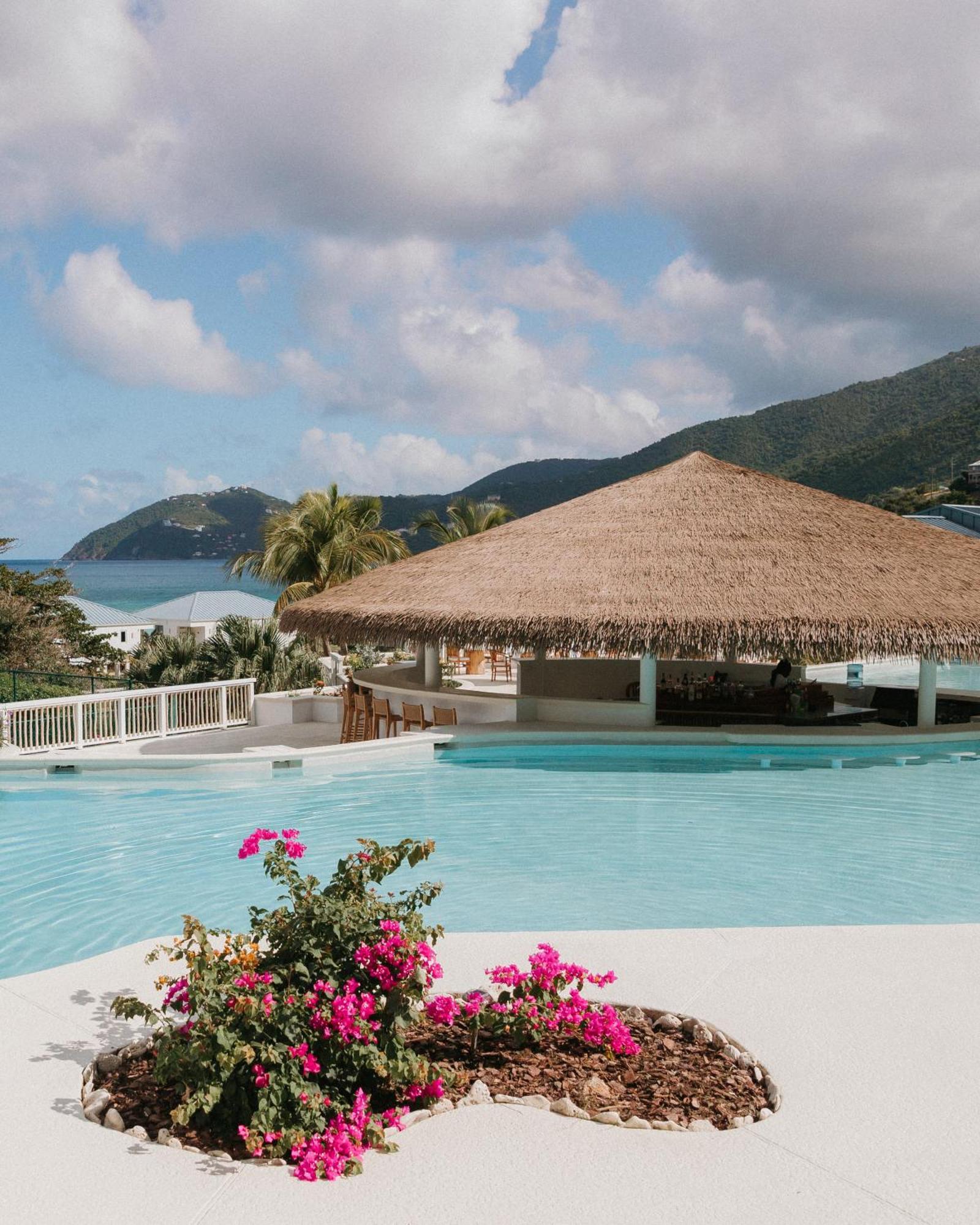 Long Bay Beach Resort Freshwater Pond Exterior photo